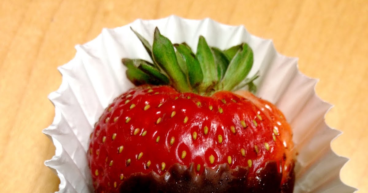 Chocolate NYC Edible Arrangement's Chocolate Dipped Strawberries