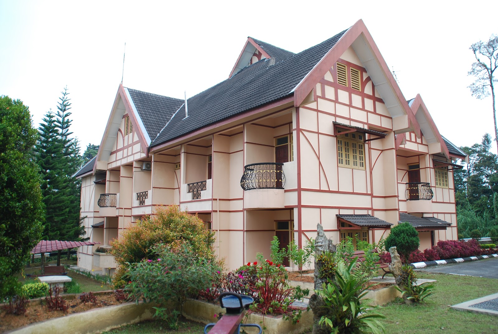 GoGreen Travel Bungalow Hopping @ FRASER HILL