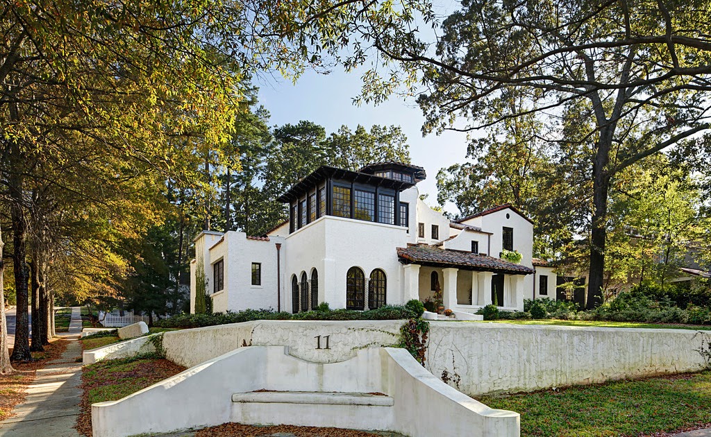 Write Through The Lens Hollywood, Homewood, Alabama Private Residence