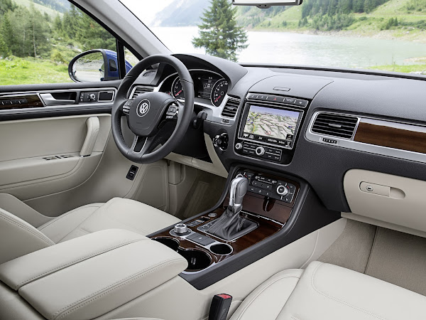 Volkswagen Touareg 2015 chính thức có mặt tại Việt Nam 6 Volkswagen Touareg1