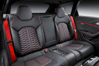 2015-AudiRS6Perfomance-21.jpg