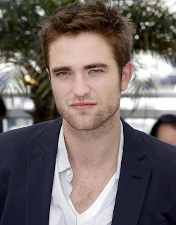 Robert Pattinson celeb hair style 