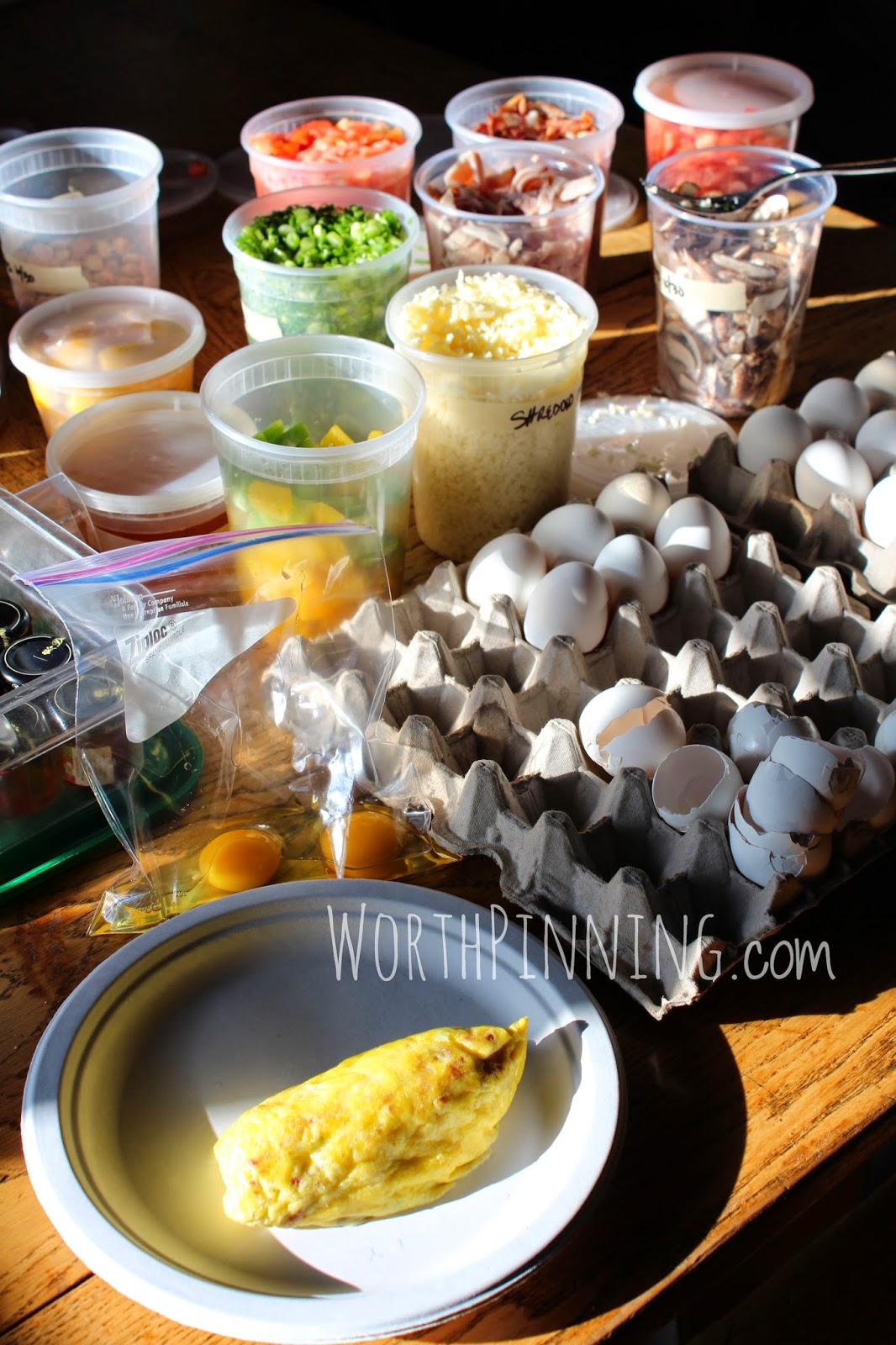 Worth Pinning Camping Breakfast Omelets in a Bag