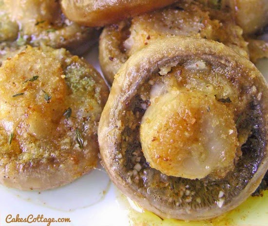 http://cakescottage.com/2014/05/24/roasted-mushrooms-garlic-thyme/