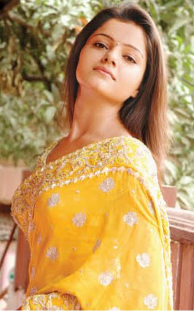 Rubina Dilaik hot in Saree hd ~ ARTIST 271