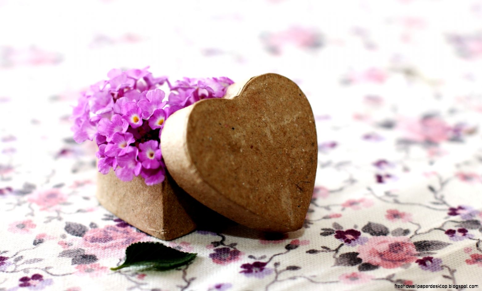 Mood Flowers Purple Box Heart 6955098 Mood Flowers Purple Box Heart 6955098