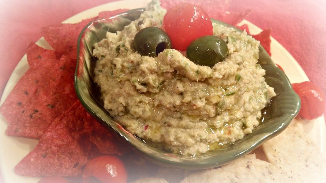Napa Farmhouse 1885™ Artichoke & Olive Dip