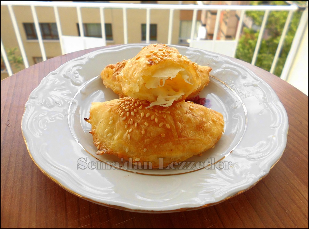 Semadan Lezzetler Kaşar peynirli puf böreği