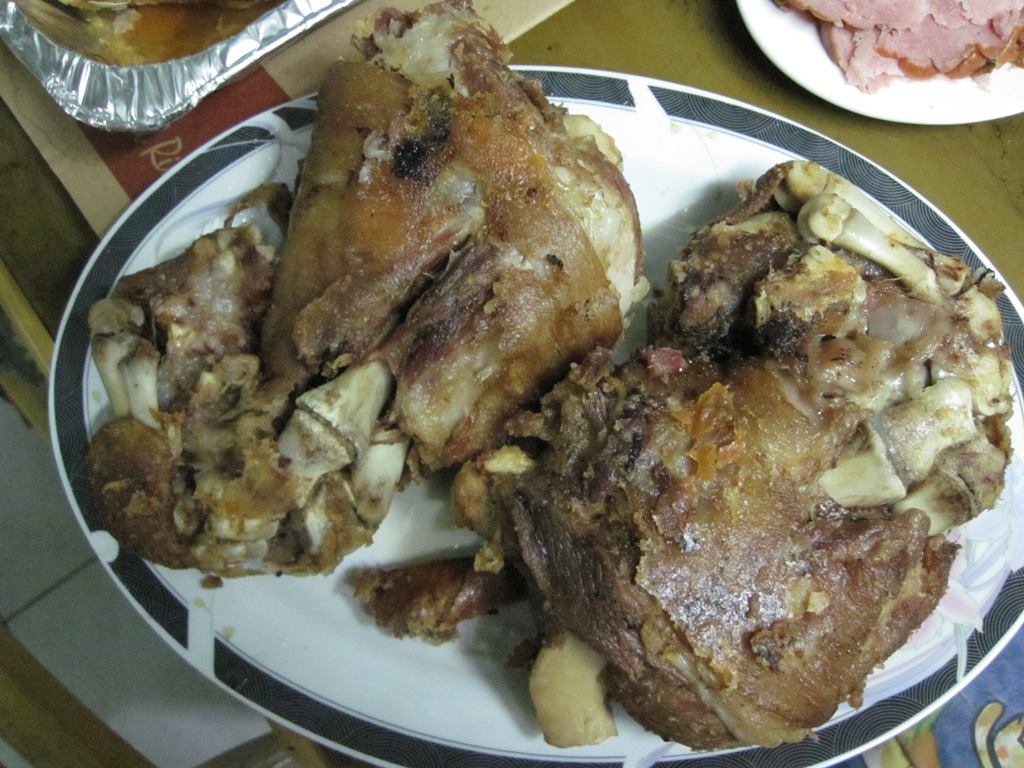 Country Gourmet Traveler: New Years Eve in Philippines