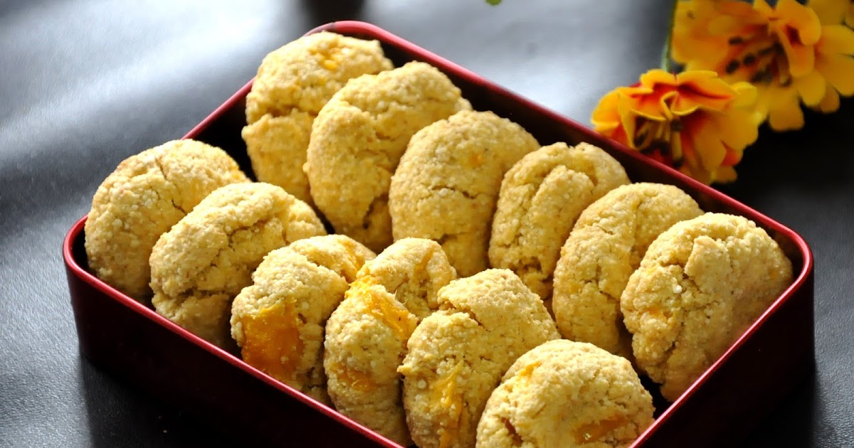 Praba's yummy experiments Oats,Kodo Millet and Mango Crinkle Cookies