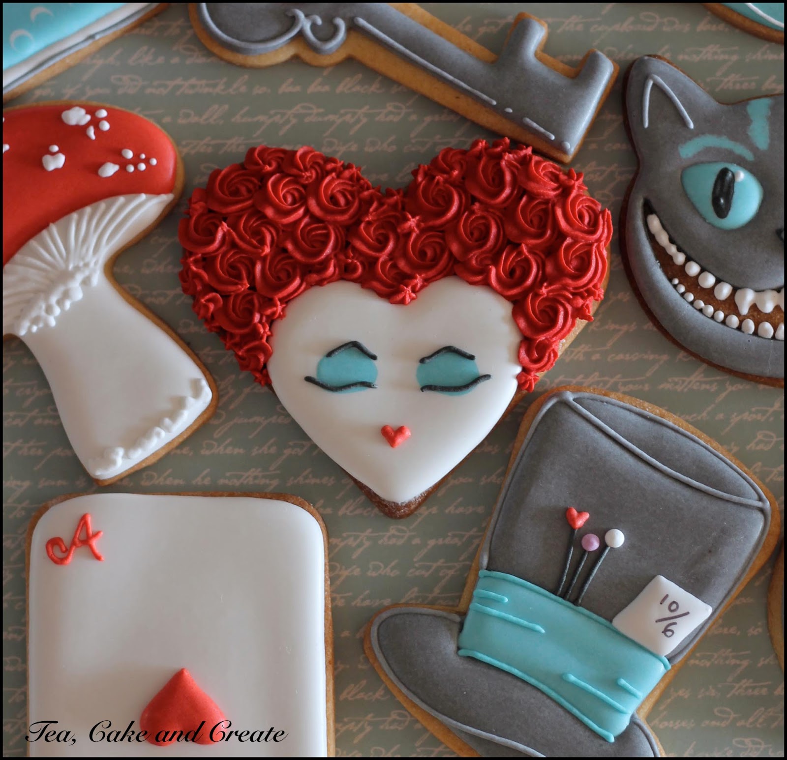 Tea, Cake & Create Queen of Hearts Cookie Tutorial