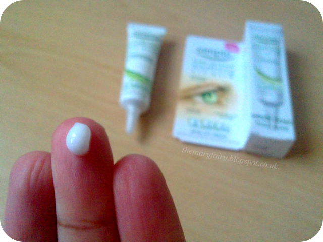 Simple Kind to Eyes Soothing Eye Balm Review