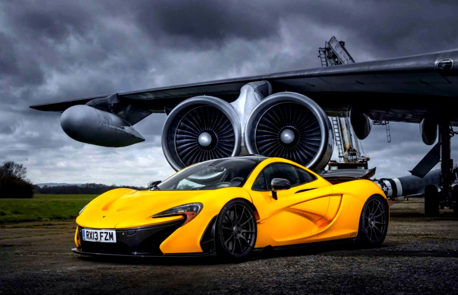 McLaren P1 HD Wallpapers McLaren P1 HD Wallpapers