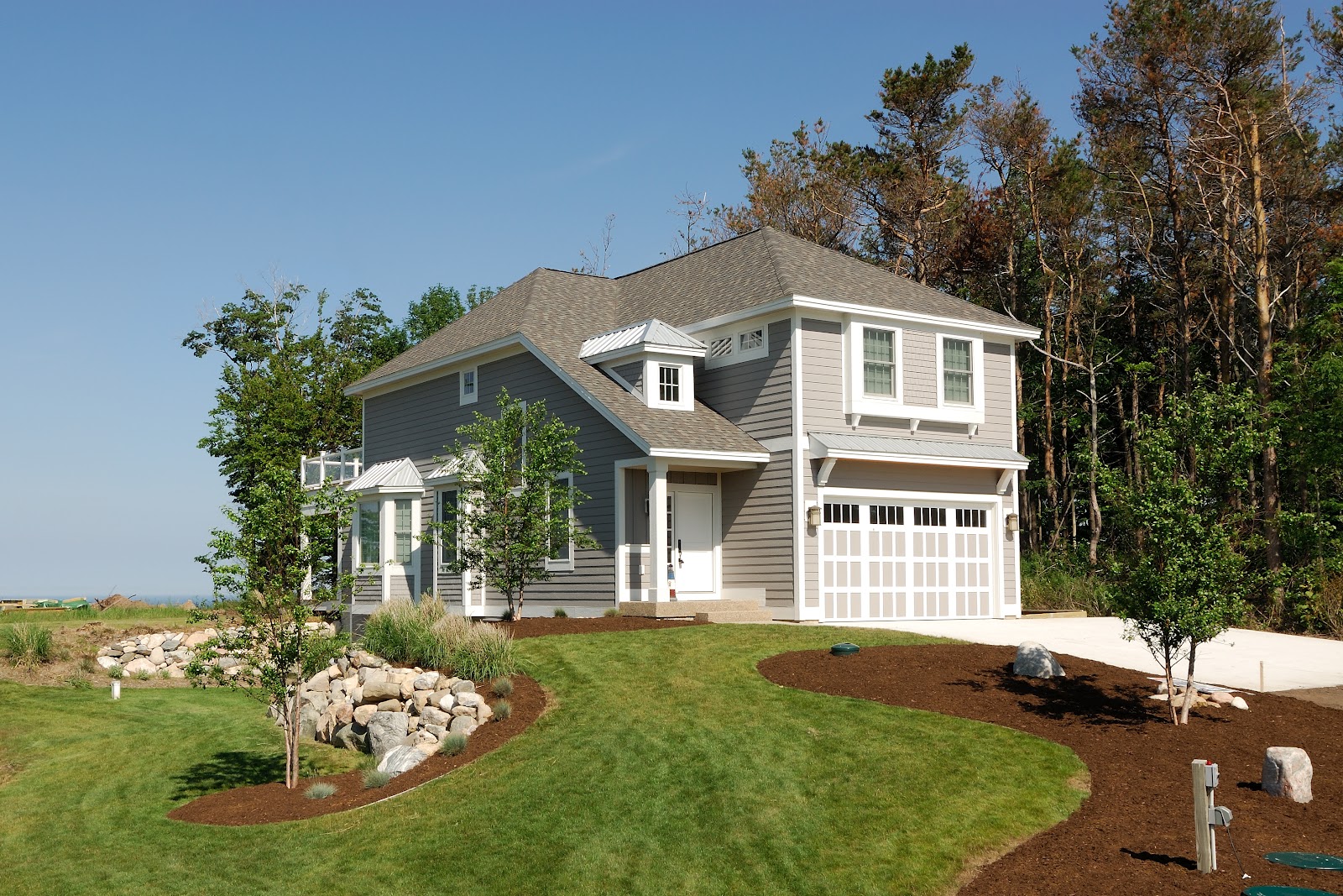 WaterfrontLuxuryHomes 6493 W Blue Water Dr Ludington, MI 49431