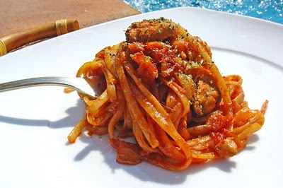 Espaguetis con mejillones Espaguetis con mejillones
