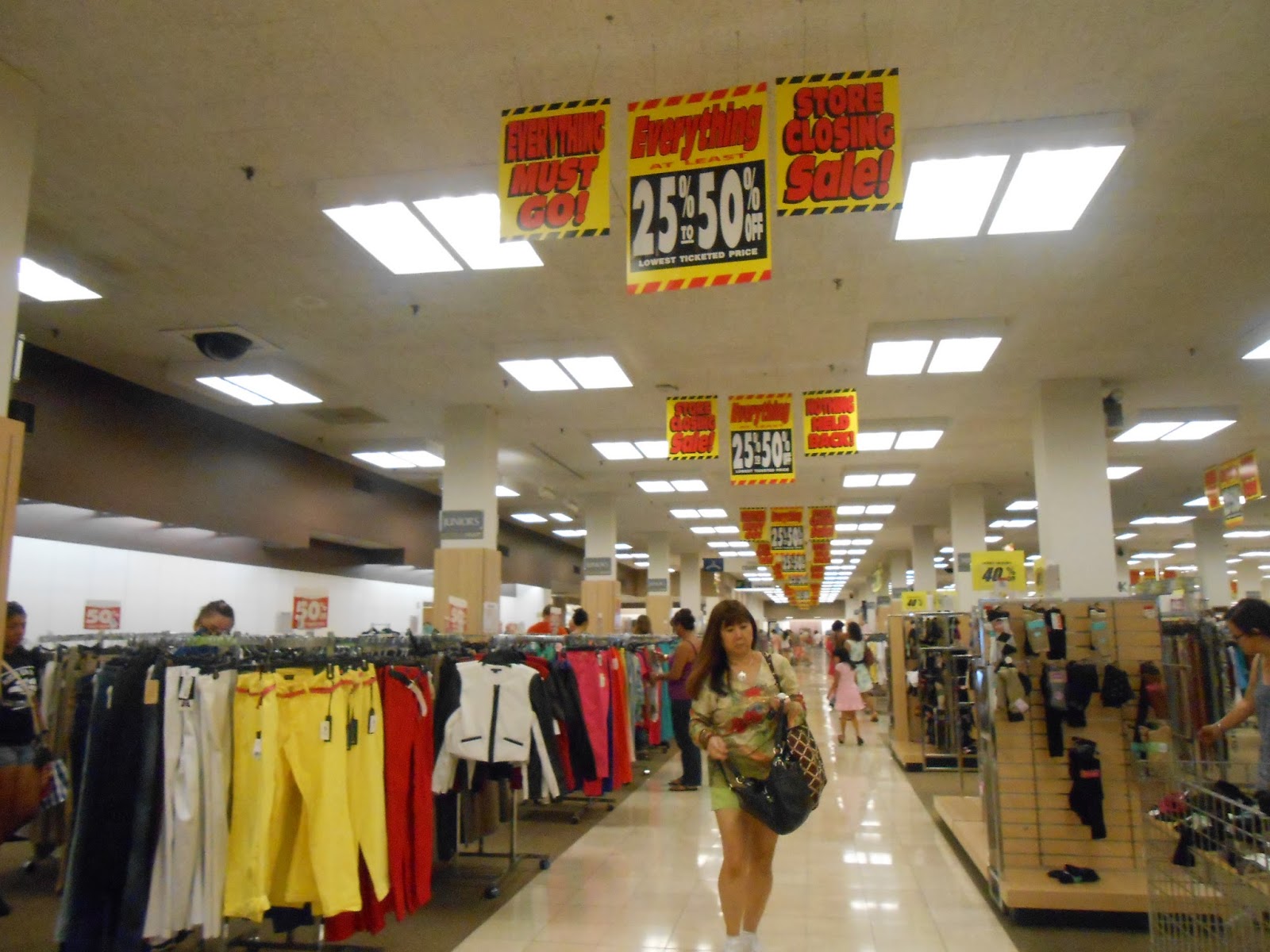 Hayden's Business Blog: Ala Moana Center in Honolulu will get remodeled!