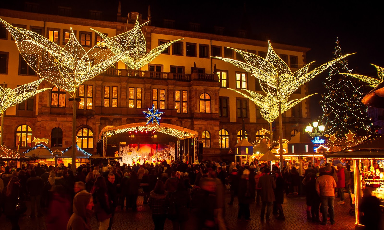 A Jersey Broad Abroad Wiesbaden Twinkling Star Christmas Market