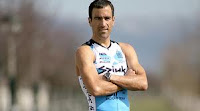 eneko%2Bllanos - ALGUNOS PROTAGONISTAS DE LA TEMPORADA DE TRIATLÓN 2011
