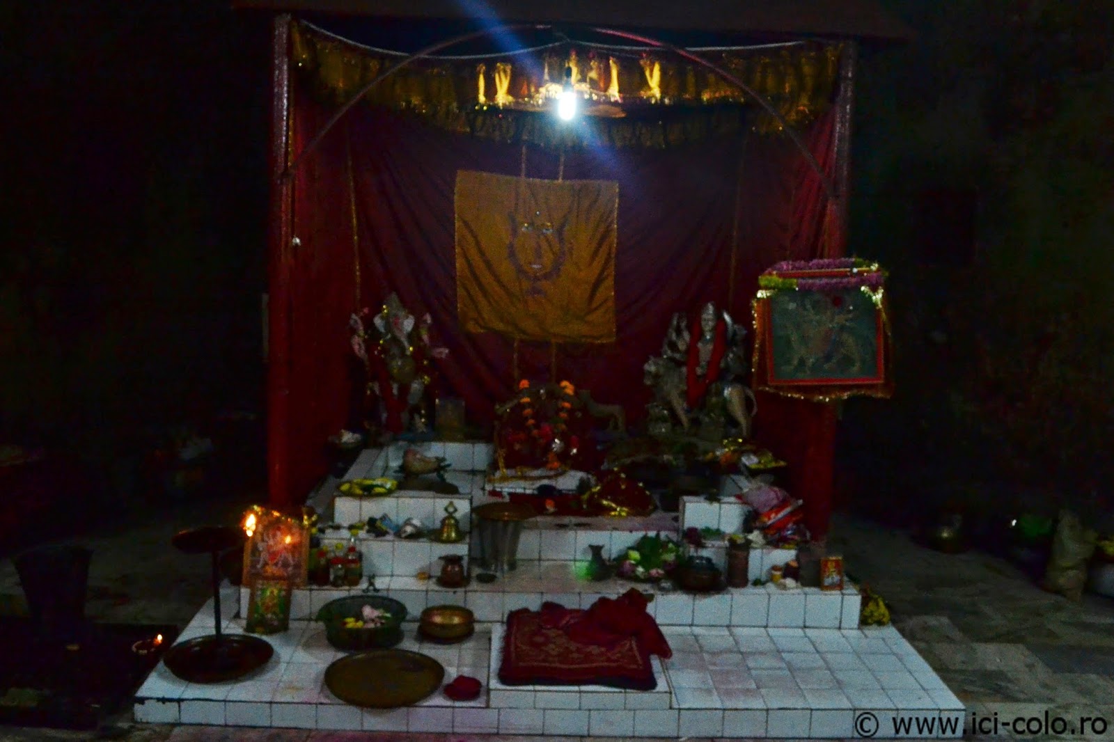 Temple hinduiste Seven Sisters Land_ici-colo.ro