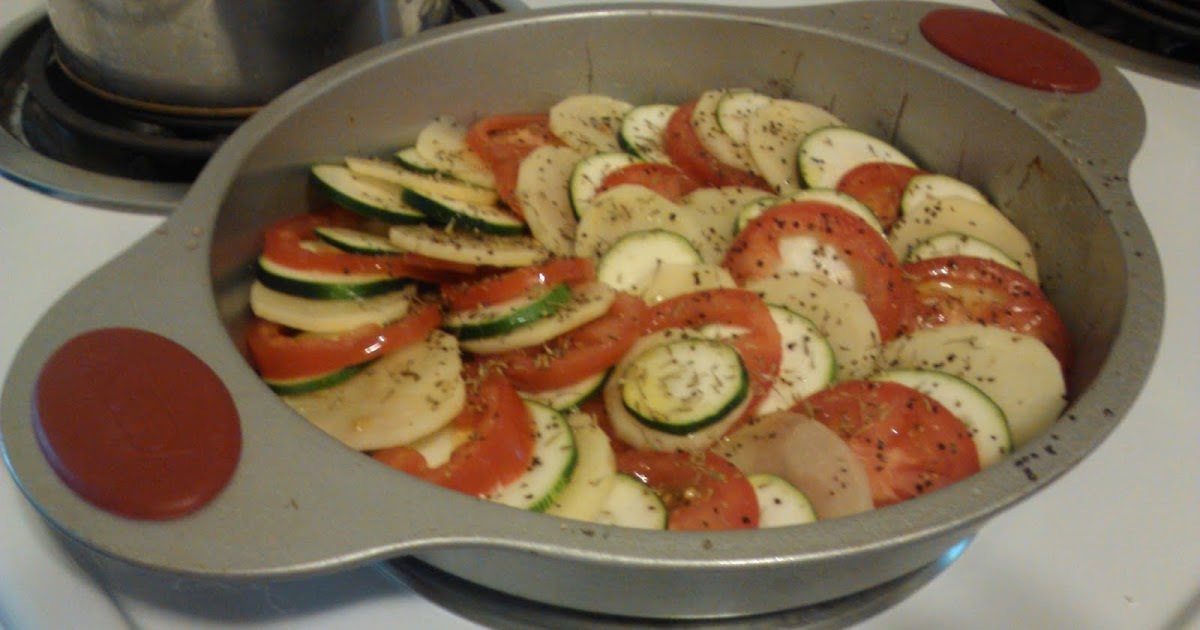 Vegan Potato, Zucchini and Tomato Gratin