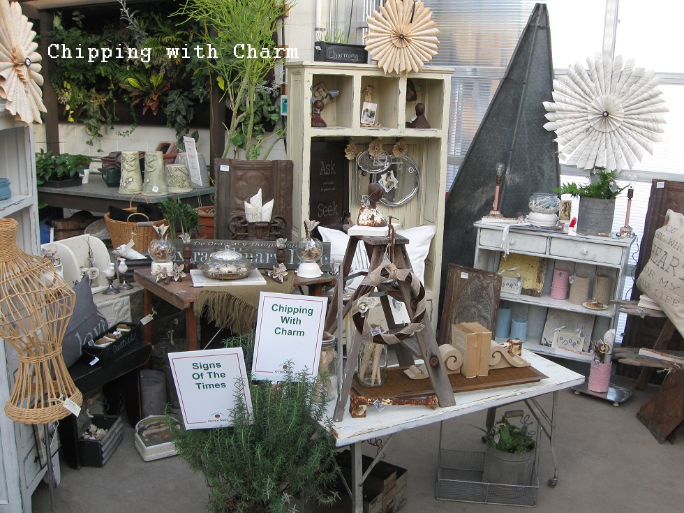 Chipping with Charm Junk Market...Trunk Show, Done )