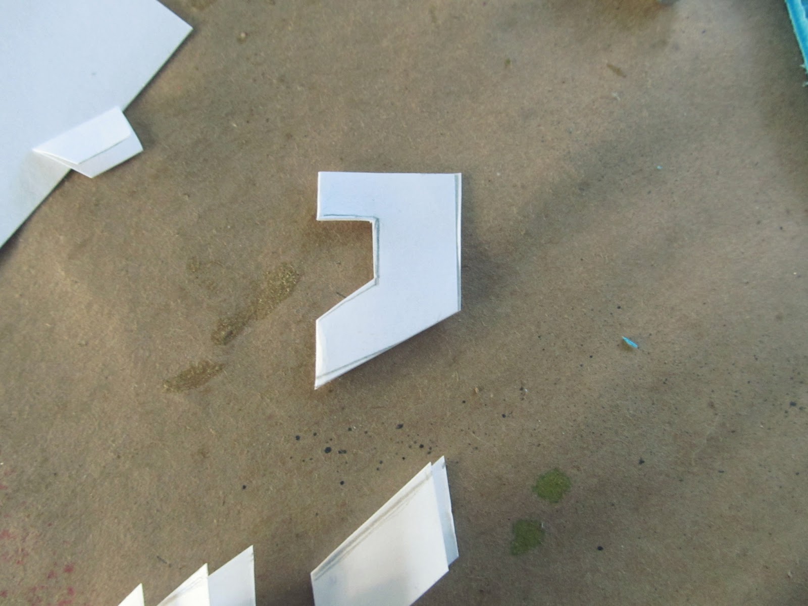 WobiSobi Leather Chevron Necklace, DIY