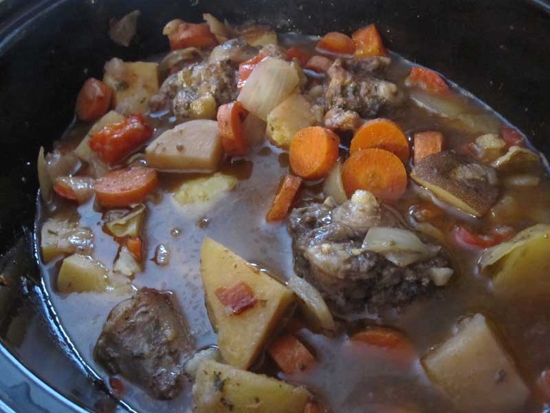 The Robinator's Foodventures Crock Pot Oxtail Stew