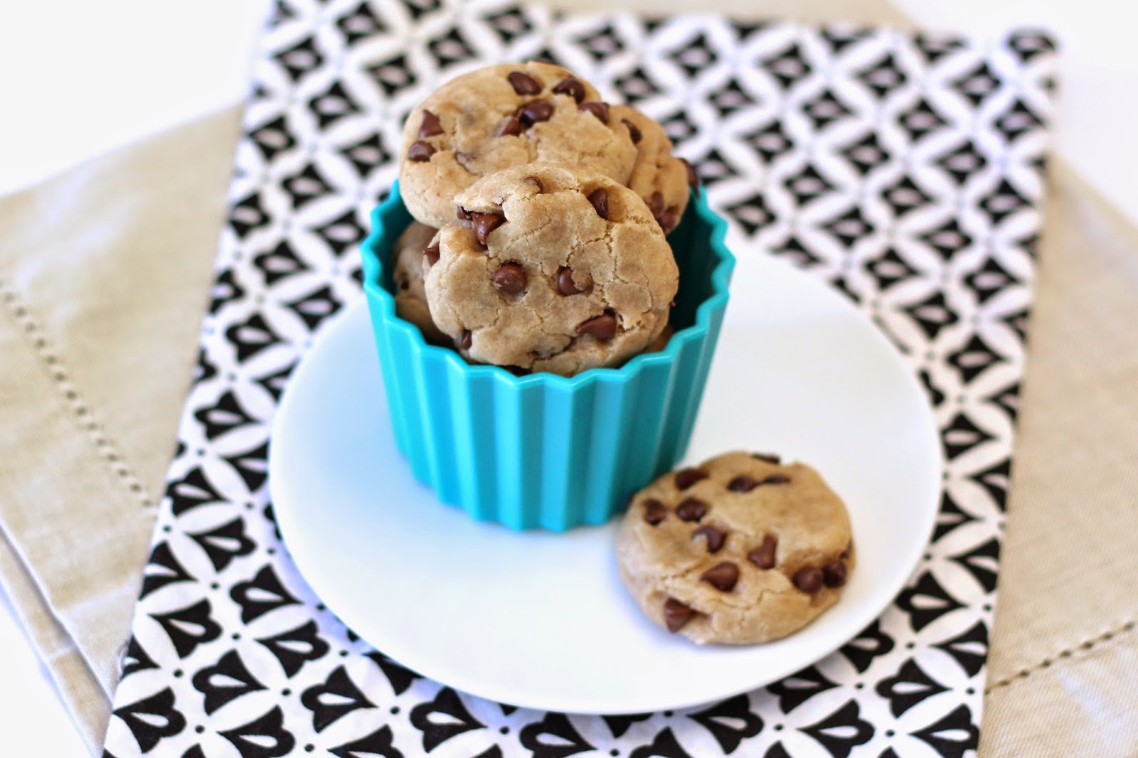 gluten free vegan mini chocolate chip cookies Sarah Bakes Gluten Free
