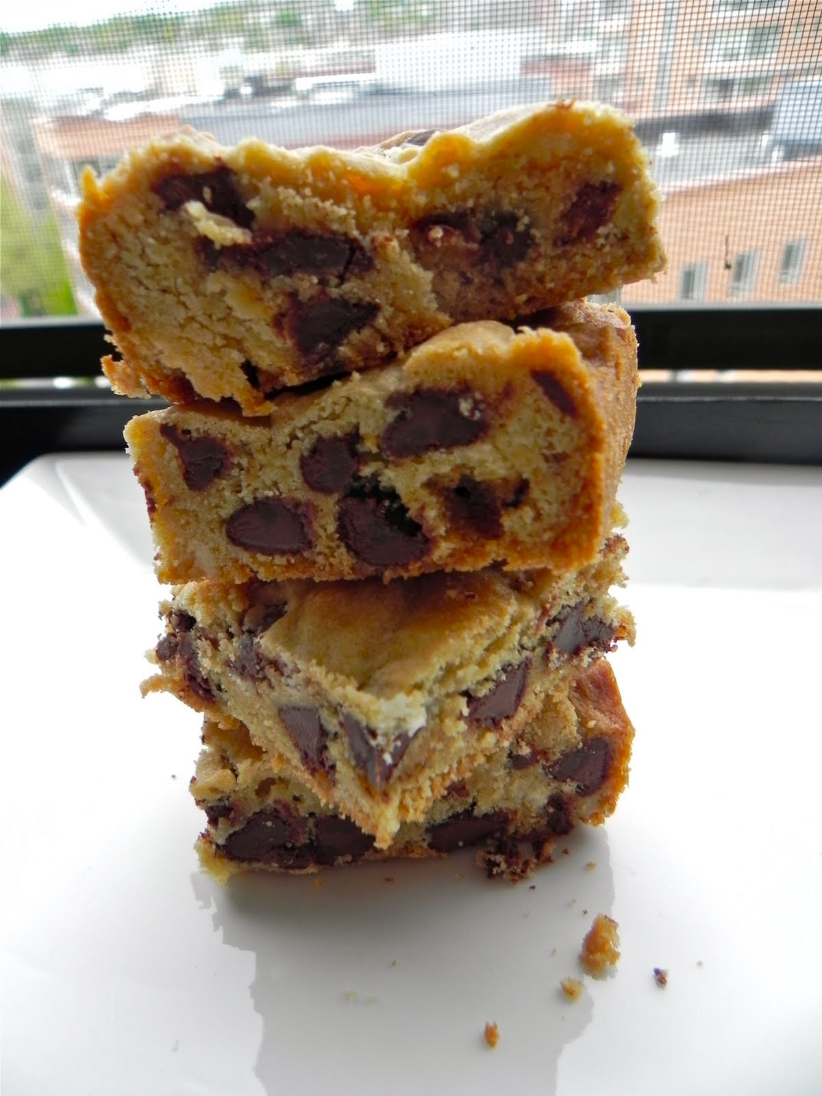 Emma Clare Eats Chocolate Chip Cookie Dough Brownie Bars