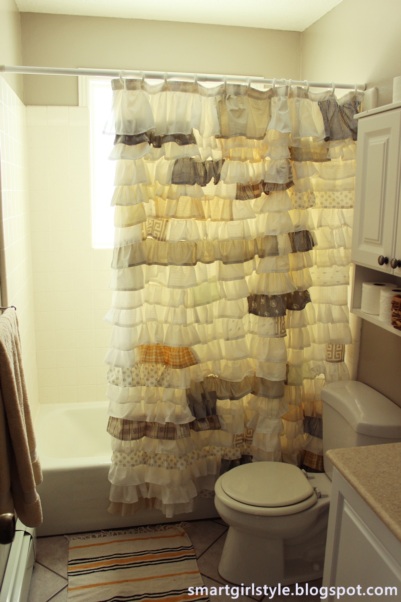 smartgirlstyle A Ruffle Shower Curtain & Its Awesomeness