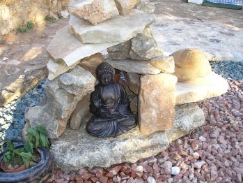 Destellos. Haikus de Xaro La: Jardín Zen -4 haikus encadenados- (haiku 108)