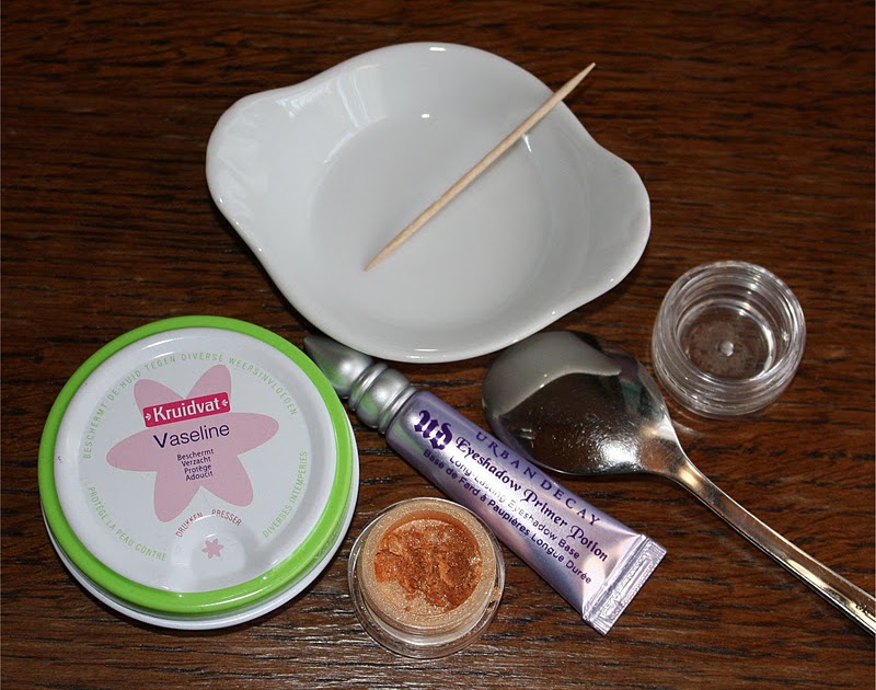 Sparkling Luna DIY Cream eyeshadow