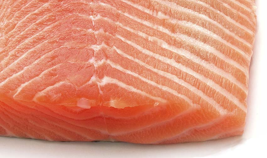  Salmorrejo Tartar de salmón ahumado con salmón crudo