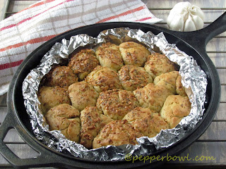 garlic-thyme-bread-method
