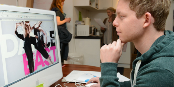 8 Tingkatan Gaji Seorang Designer Grafis Std