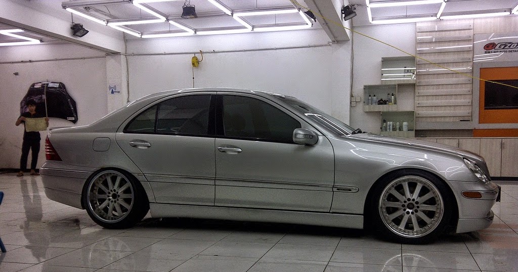 Mercedes Benz W203 C240 Stance Style Benztuning
