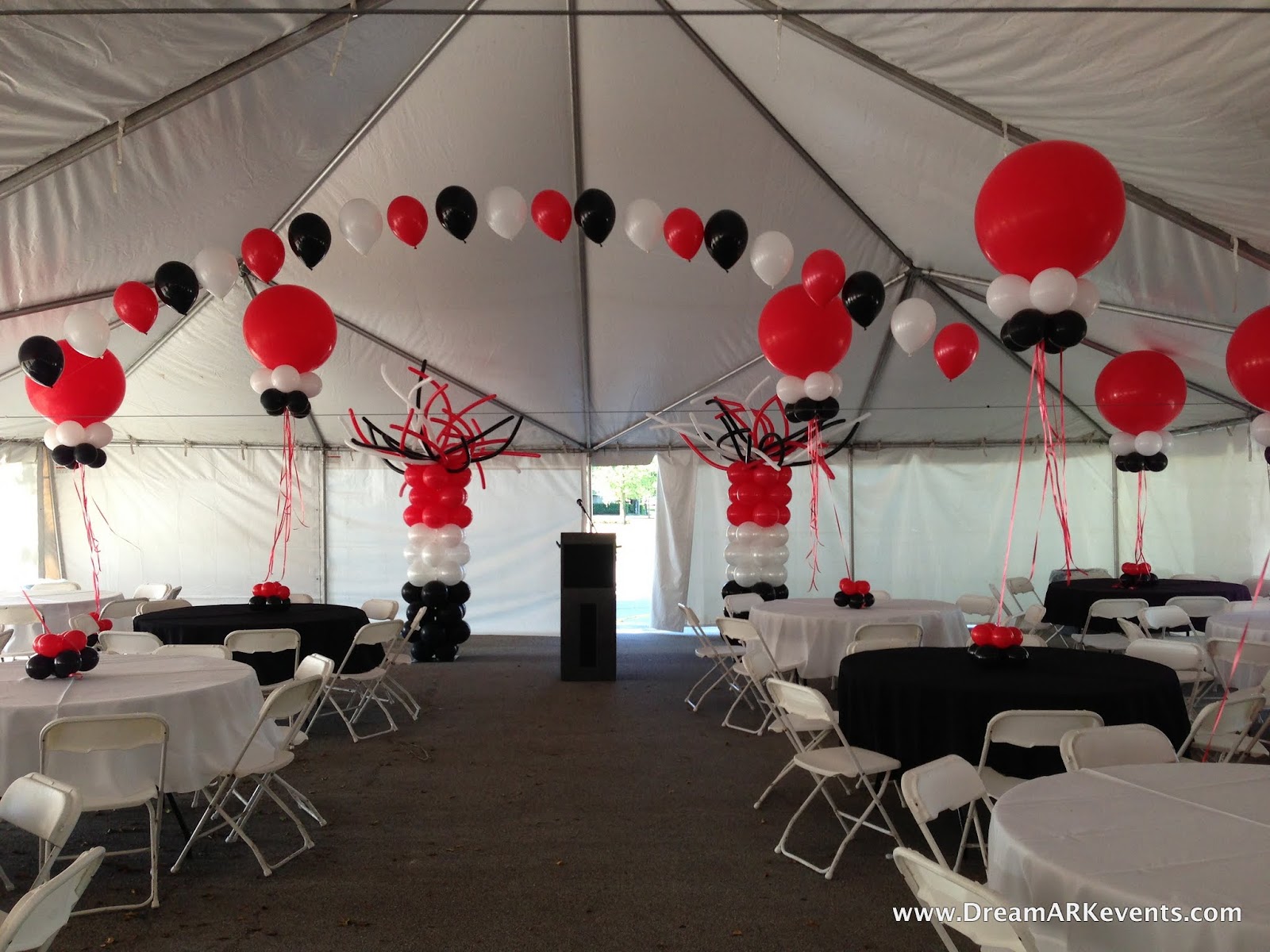 DreamARK Events Blog Tent balloon decoration.