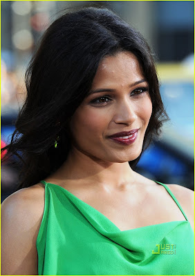 Freida Pinto @ “Rise of the Planet of the Apes” Premiere !