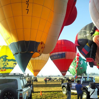 Travel with Hot Air Balloon