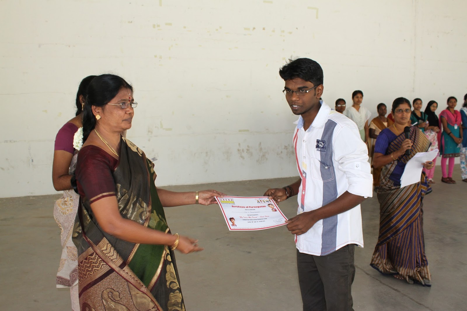 Maharaja Co Education Arts & Science College,Perundurai: arena animation  competition certificate distribution in our college campus...