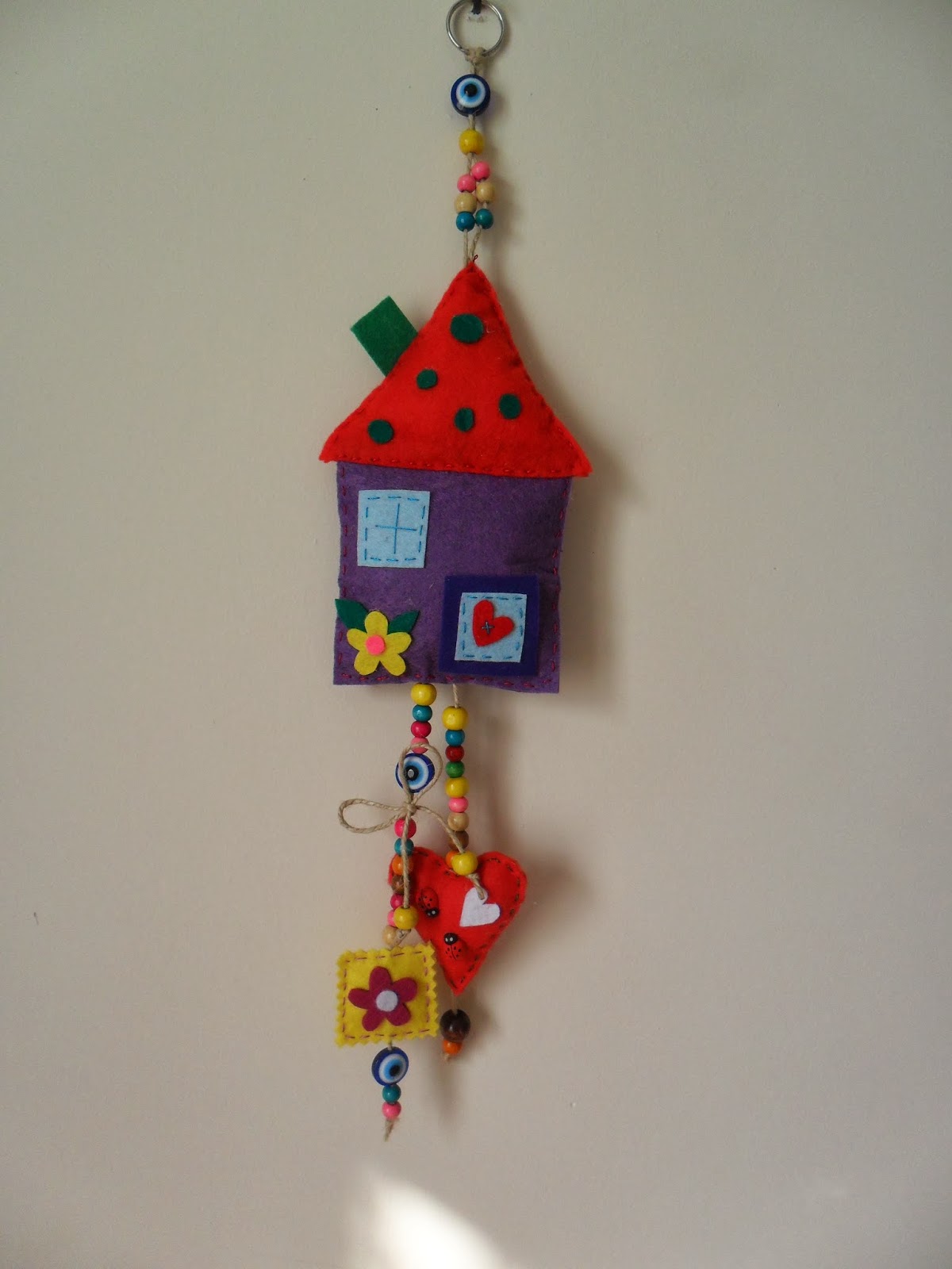 Bir Dalda İki Baykuş Keçeden evli duvar süsü