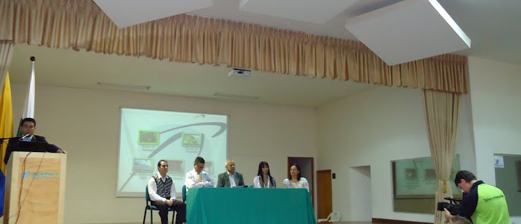 Directivas del Tecnológico de Antioquia en acto de apertura de la Universidad para Adultos Mayores