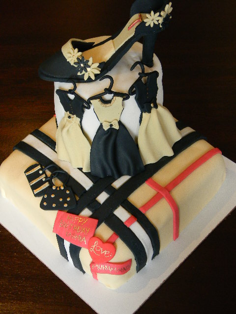 Nabeela's Bakeshop: Burberry Surprise!!