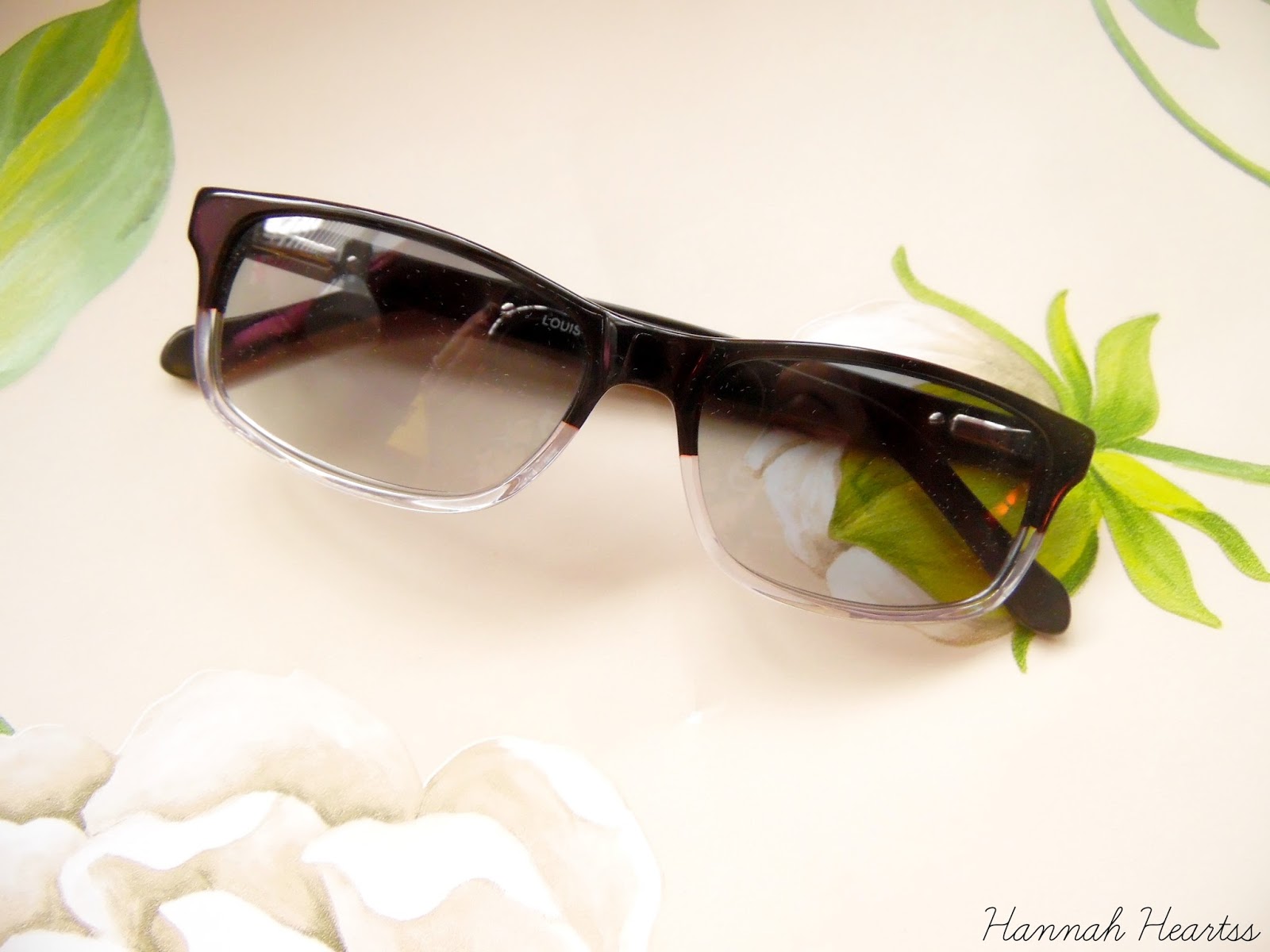 Specspost Sunglasses Home Trial Hannah Heartss