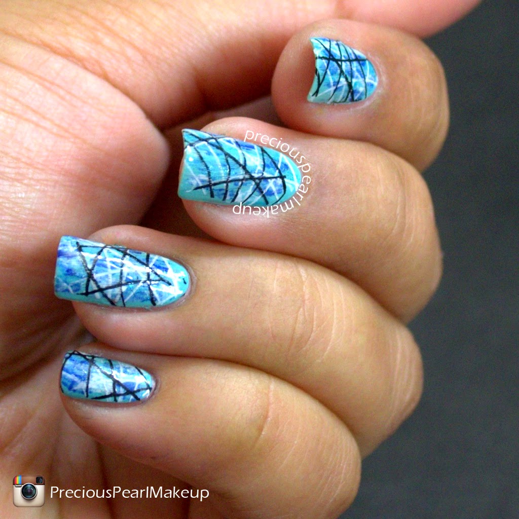 preciouspearlmakeup Blue Abstract Nails