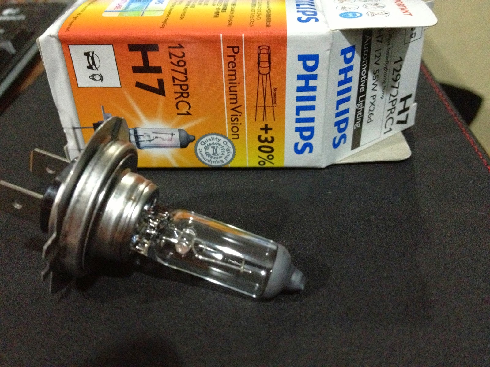 Mahindra Scorpio Johor Bahru Headlamp Light Bulb H7 Philips Premium
