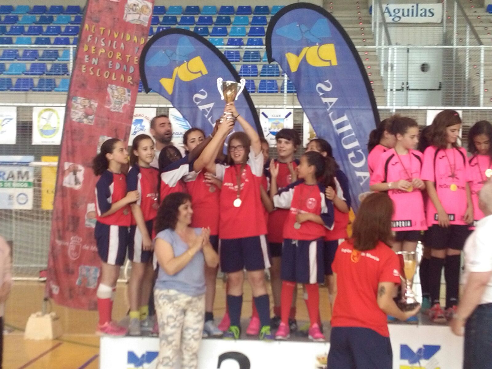 SUBCAMPEONAS REGIONALES DE FÚTBOL SALA ALEVÍN FEMENINO (ÁGUILAS, 28/05/2016).