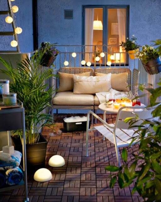 Icono Interiorismo: 5 Ideas para decorar una pequeña terraza urbana