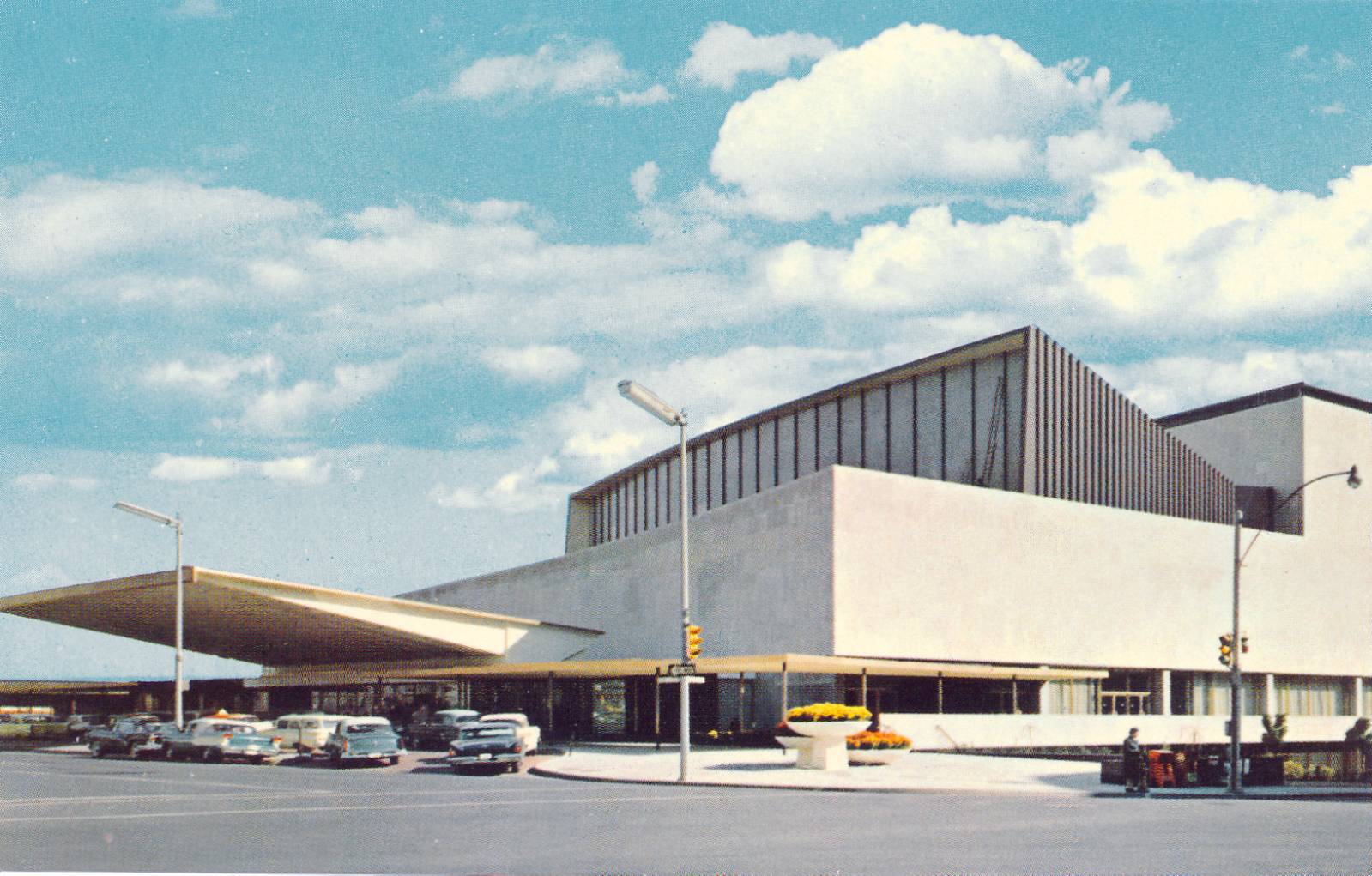 CHUCKMAN'S OTHER COLLECTION (TORONTO POSTCARDS) VOLUME 01 POSTCARD