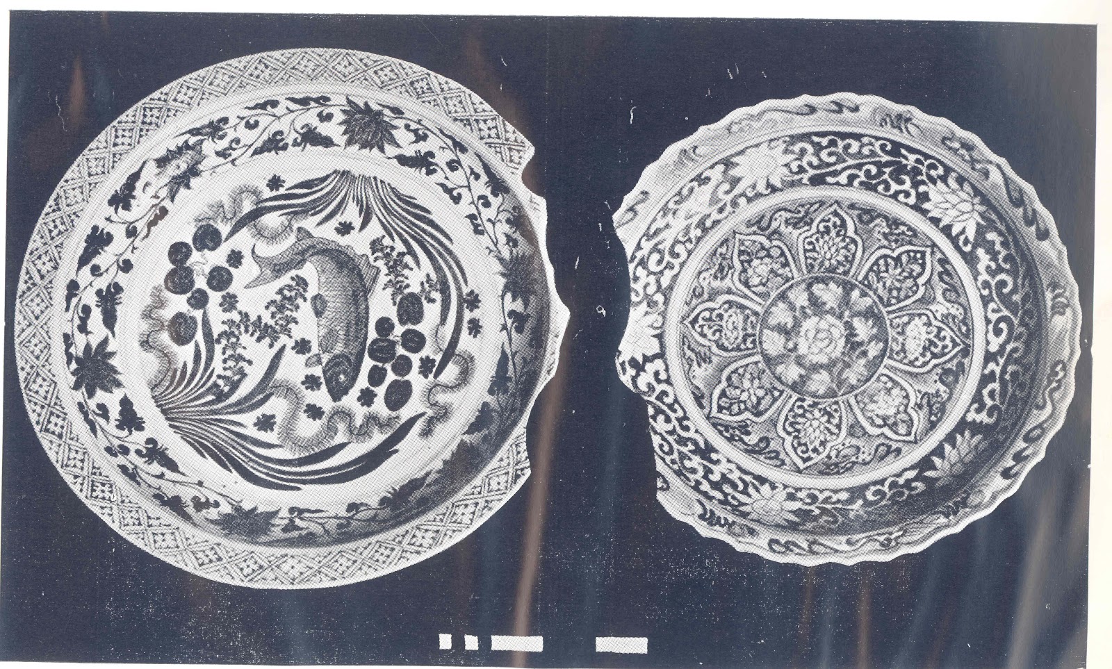 Chinese Porcelain King alexander the great from macedonia invaded the valley of the river chandragupta maurya the great emperor with his single entity united most of the parts of india. worldofchineseporcelain blogspot com